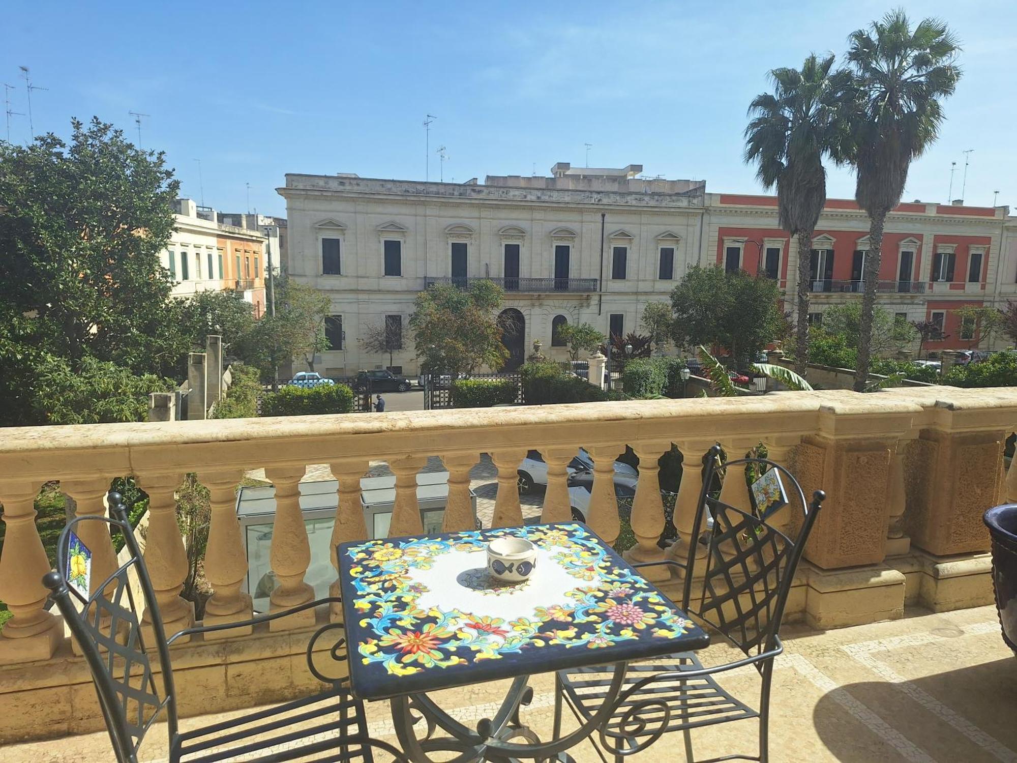 Bed and Breakfast Dimora Charleston Lecce Parcheggio Privato In Loco Gratis Habitación foto